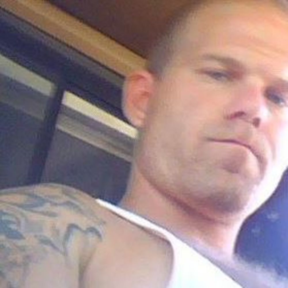 Meet your Posher, Kenneth